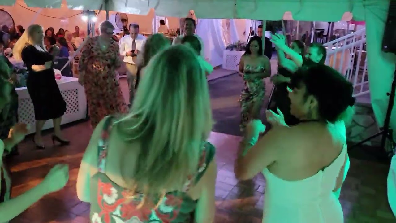 Promotional video thumbnail 2 for DJ Jackie Navin