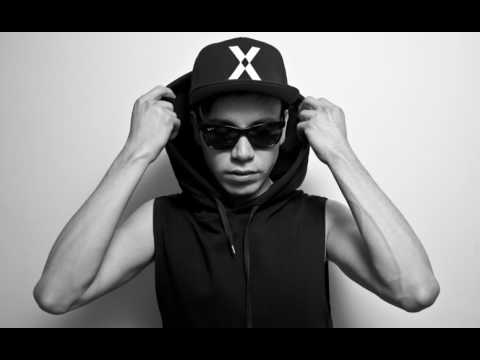 Raymix - Primer Beso (Extended Mix)