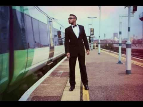 Desi Valentine - Final Warning (Photo Video)