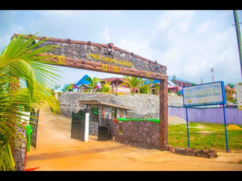 Melvina Lodge, Aiyinase