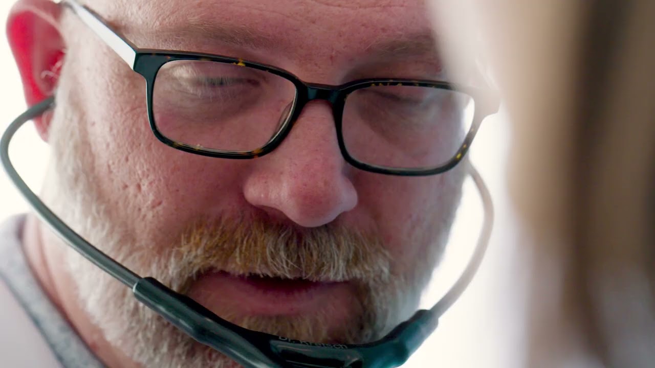 Video preview image: Leopold Kretsch talking to a patient
