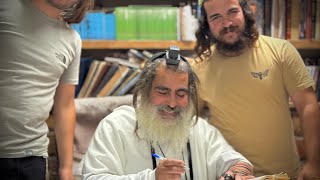 הרב שלום סבג✨אדם שחולה נשים לא יודע איך להשתחרר מזה?- ד׳ בכסלו ה׳תשפ״ו דן בן יעקב 🇮🇱 (הרב שלום סבג) - התמונה מוצגת ישירות מתוך אתר האינטרנט יוטיוב. זכויות היוצרים בתמונה שייכות ליוצרה. קישור קרדיט למקור התוכן נמצא בתוך דף הסרטון