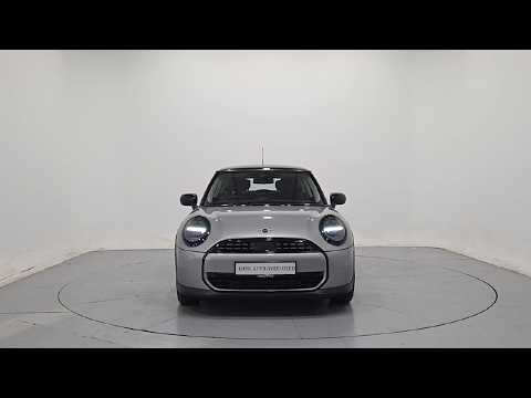 Mini Cooper Cooper Classic Auto - Image 2