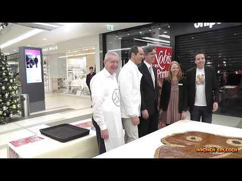 AQUIS PLAZA EVENT AACHEN  AM 14.11.2015 VON NOBIS DIE GRÖßTE PRINTE DER WELT NOBIS SPENDET ERLÖSE