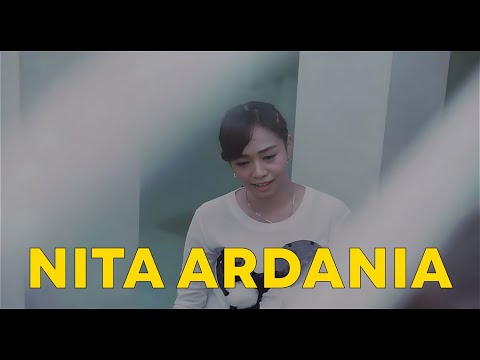 Nita Ardania - Kebanting Tresno | Dangdut (Official Music Video)