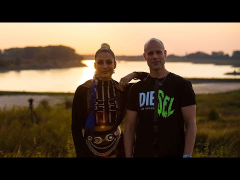 Ran-D - Living For The Moment (2020 Remix) (official videoclip)