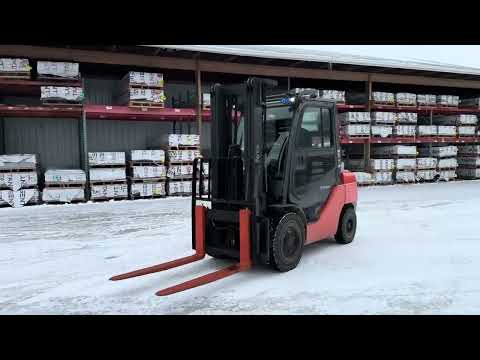 TOYOTA 8FGU32 For Sale