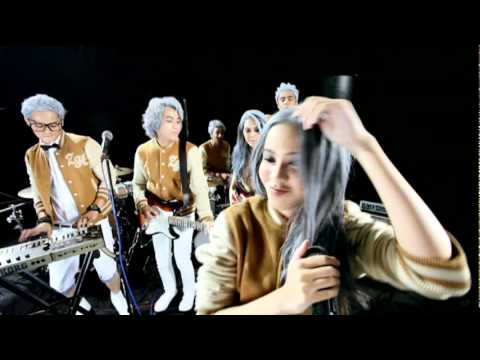 OAG - Friday I'm In Love. (OST)