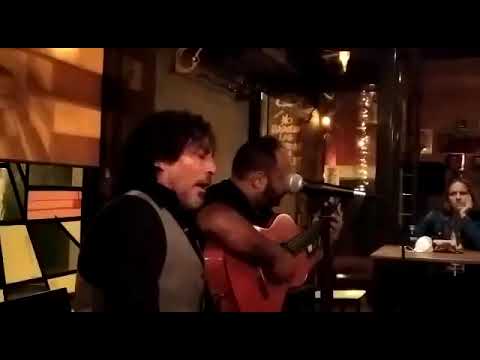 Tomás González de los Cariños y Juan de Pilar.