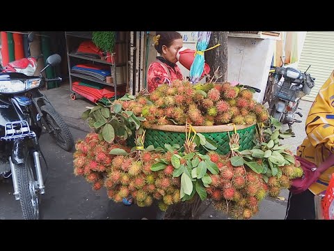 A Walk Around At Boeung Proleut Market -Morning Street Food - Natural Living In Phnom Penh In Market