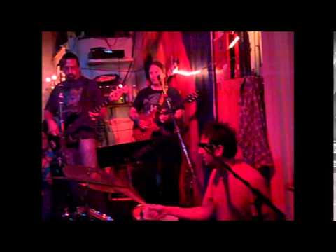 Promotional video thumbnail 1 for Bob & Norm / Powderfinger
