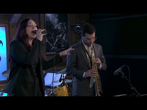 Dylan Band Quartet Featuring Danielle Dougherty - Foolin' Myself