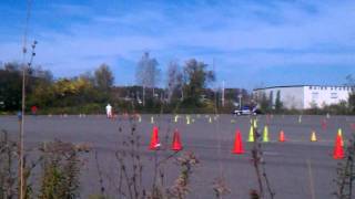 preview picture of video 'Westbrook police join an autocross'