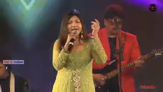 Download lagu tumse milkar ye jana hai hota kyun dil ye alka yagnik & kumar sanu live performance mp3