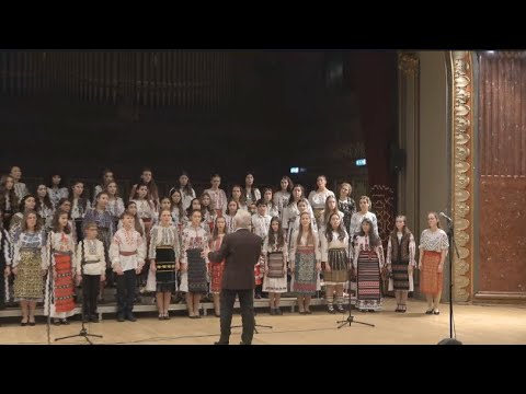 Corul Symbol - Jean Lupu - În seara de Moș Ajun + S-a născut Domnul Sfântu'