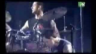 Good Charlotte - Hold On (Live)