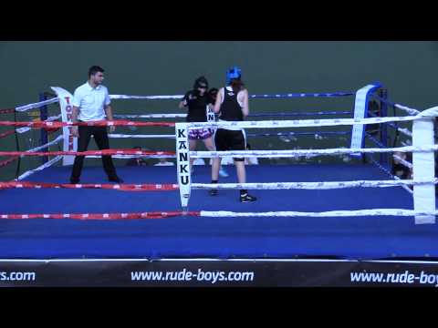 Invictus Boxeo Combate 2 (asalto 2)