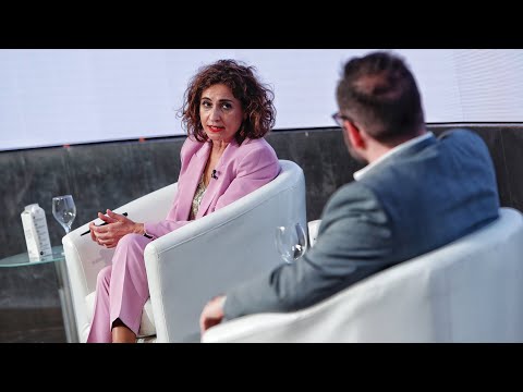 12. María Jesús Montero, ministra de Hacienda y portavoz del Gobierno