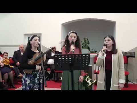 Surorile Cozma - Colaj extraordinar cu muzica crestina