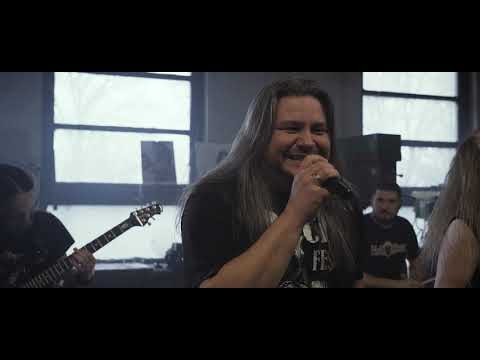 Helldiver zenekar - Hiba a gépezetben (Official Music Video)