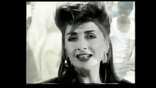 Justin Hayward and Sally Oldfield - Let it Begin (to Change)