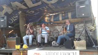 track    WAR  DANCE    BLUES