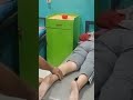 Pijat Betis Gadis Cantik Keram