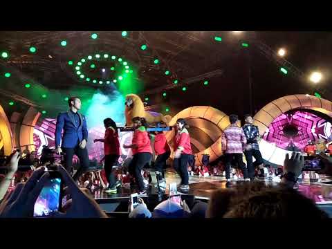 Irwan rafly teguh D'ACADEMY LIVE PUSSENIF BANDUNG 2017  - goyang senggol