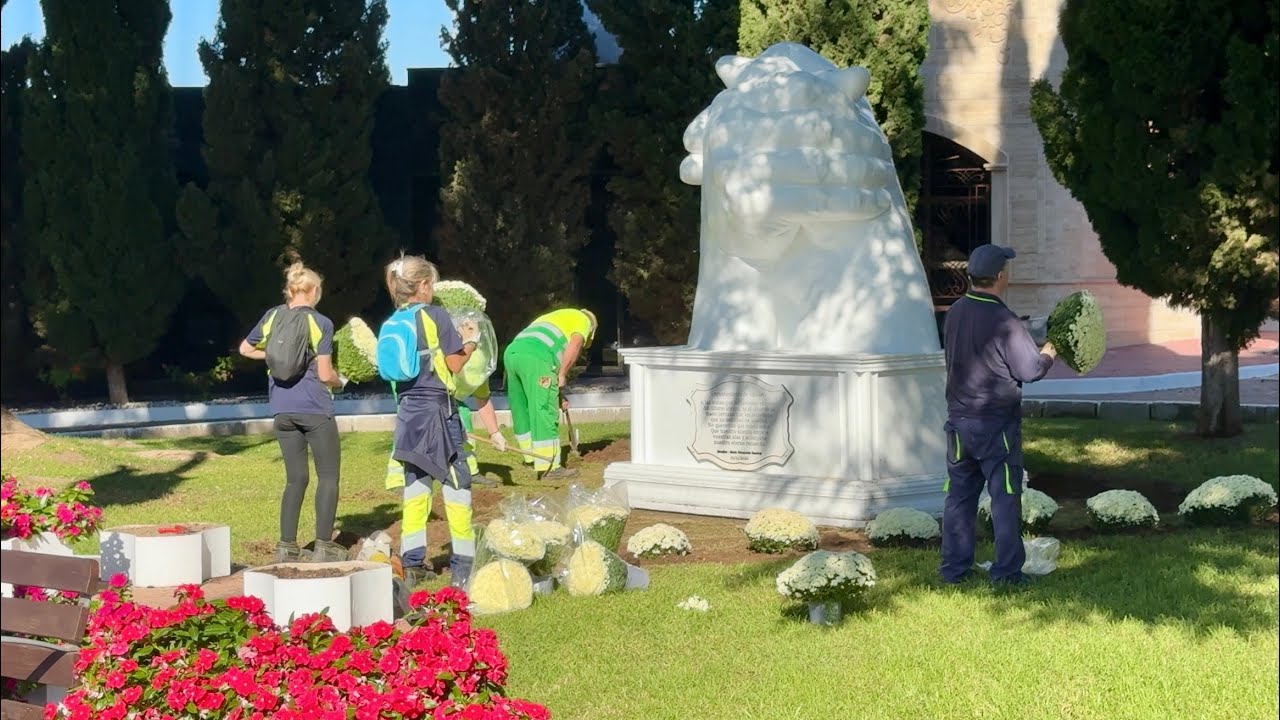 El Cementerio Municipal de Águilas se prepara para la llegada del Día de Todos los Santos