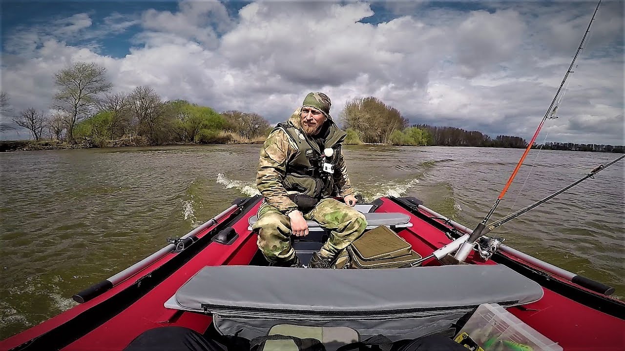 Рыбалка в Астрахани! День первый, Поиск  Воблы.Обкатка Мотора и Лодки.Красота!
