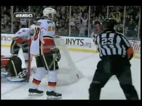 Flames at Sabres - November 13, 2009