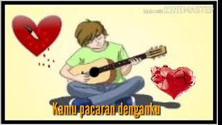 Download lagu Lirik pacaran denganku nikah dengan dia mp3