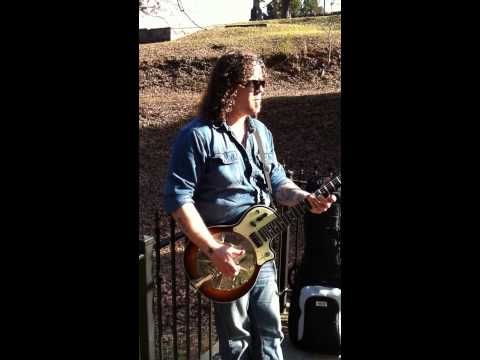 Ross neilsen performs Goin' Down Slow at Duane Allman's Grave