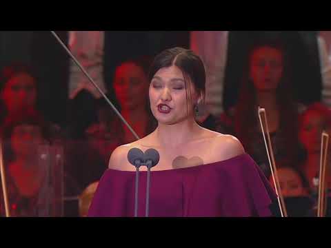Aigul Akhmetshina sings Habanera from Bizet's "Carmen"