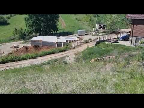 Teren de vanzare 1000 mp — Video