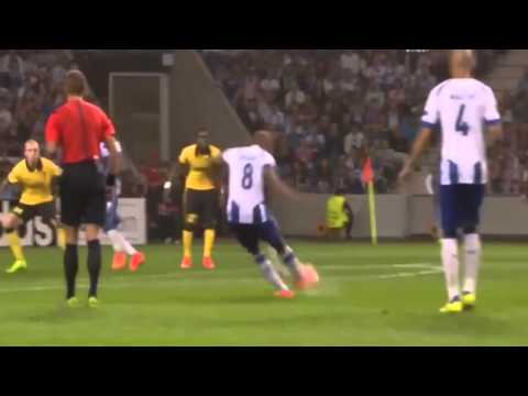 Yacine Brahimi Fanstastic Free Kick Goal vs Lille 2 0 2014 HD