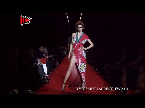 YVES SAIN LAURENT Fall Winter 2004 Paris 4K - Canale Moda