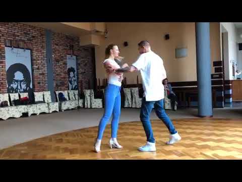 Adriana & Adam - Urban Kiz (Mr Probz - Waves, Kizomba Mix)