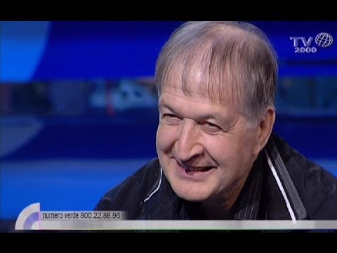 Don Giosy Cento: La gioia di cantare la fede per tutte le strade del mondo