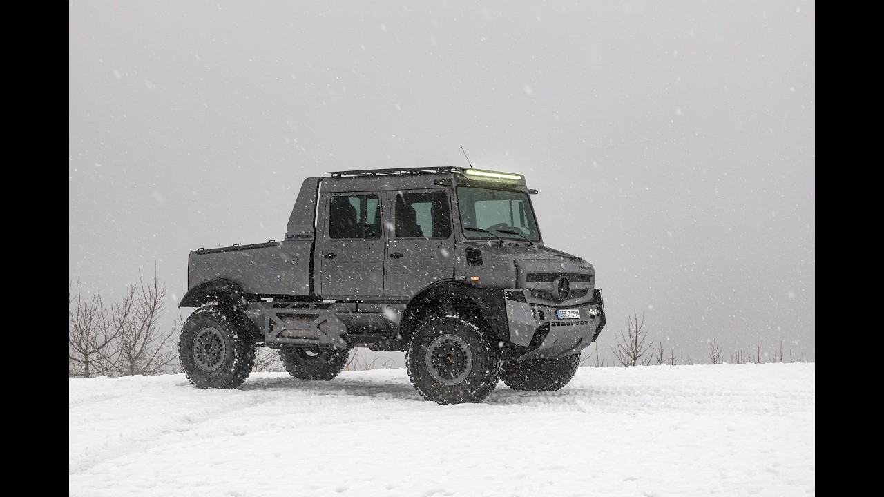Daimler Truck presents Deluxe Unimog to celebrate the 80th anniversary.