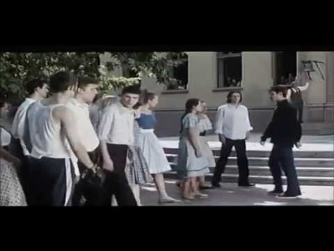 LAJANJE NA ZVEZDE - CAS FIZICKOG (LEGENDARNA SCENA)