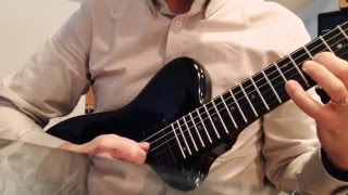 Video thumbnail for Allan Holdsworth - Carvin HF2 - quick look by joe pinnavaia