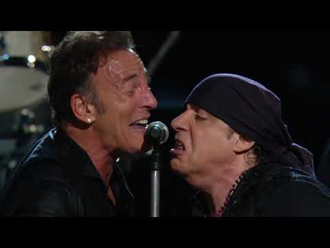 Bruce Springsteen & the E Street Band with Tom Morello - "Badlands" | 25th Anniversary Concert