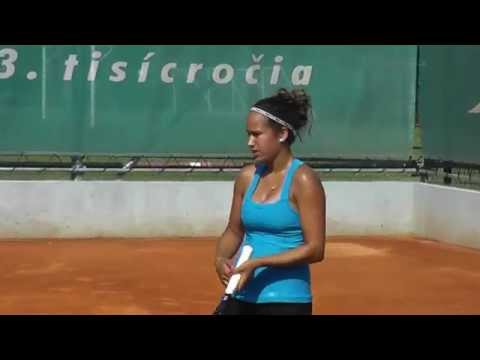 TC EMPIRE Trnava: Finále letných M-SR mladších dorasteniek, Kupková - Sujová 6:4, 1:6, 6:1