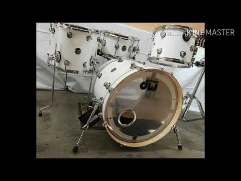 DW Performance Ice White Bass drum and snare only
