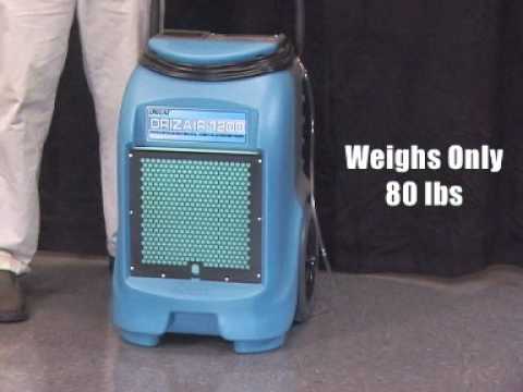 image-What is the best thing to absorb moisture?