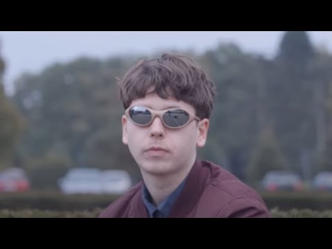 Johnny loves me - Wat is Wat (prod. MODT)