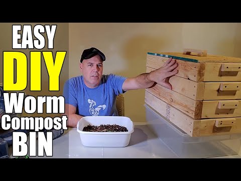 Easy DIY Worm Compost Bin