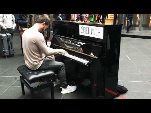 Public Piano: Metallica at Berlin Grand Central Station! Nothing Else Matters.