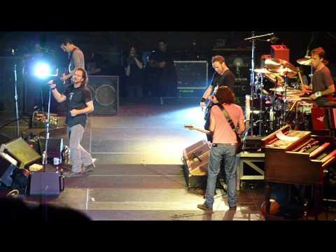 Pearl Jam - Breath - 5.21.10 New York, NY